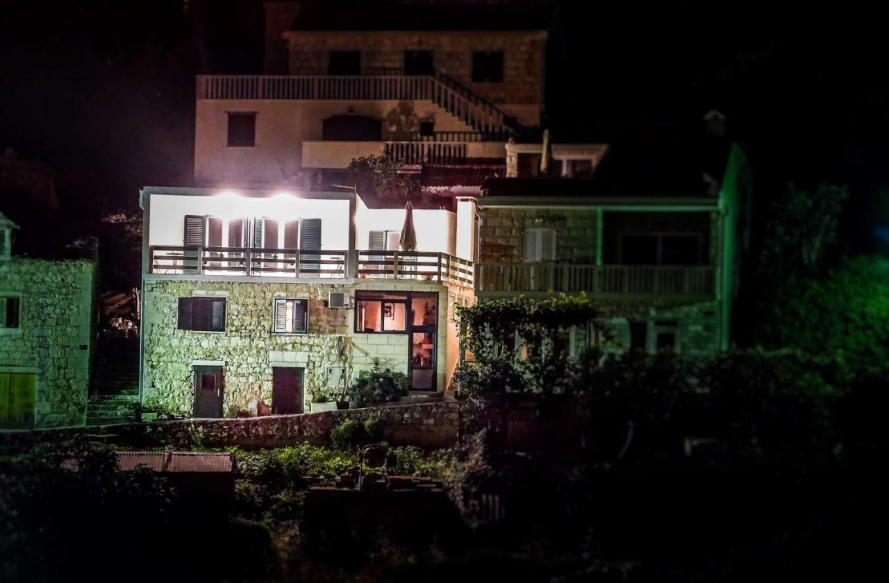 Apartmani Ada 2 Povlja  Exteriör bild